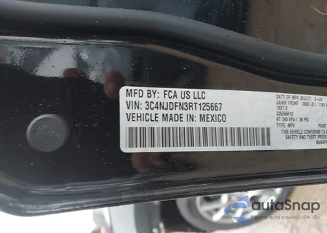 2024 Jeep Compass Latitude Lux Fwd z USA, uszkodzony, nr VIN 3C4NJDFN3RT125667